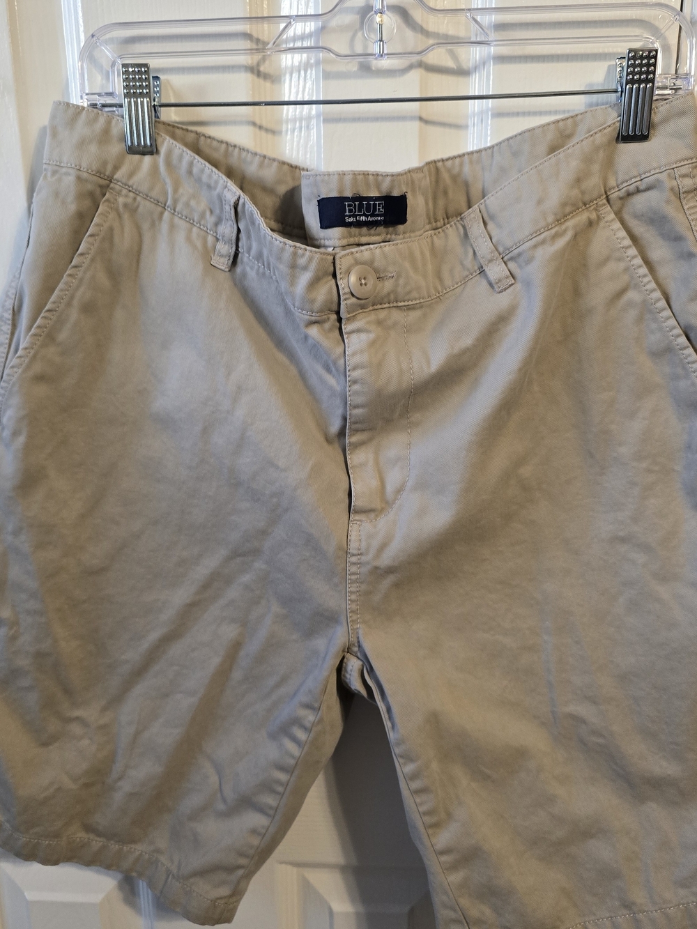 Saks Fifth Avenue Menโs Khaki Cotton Shorts 36"